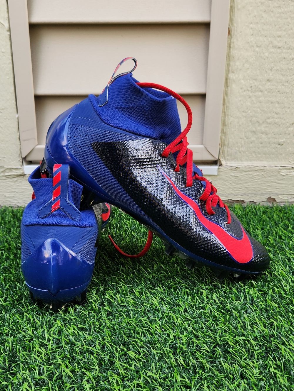 Nike Vapor Untouchable Football Cleats Men's AR1884-992 SIZE 11.5
